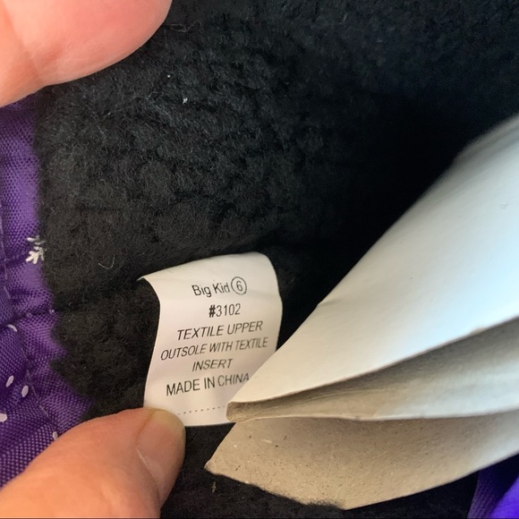 Storm Kidz purple snowflake print snow boots big girl’s size US 6 M - Picture 6 of 8